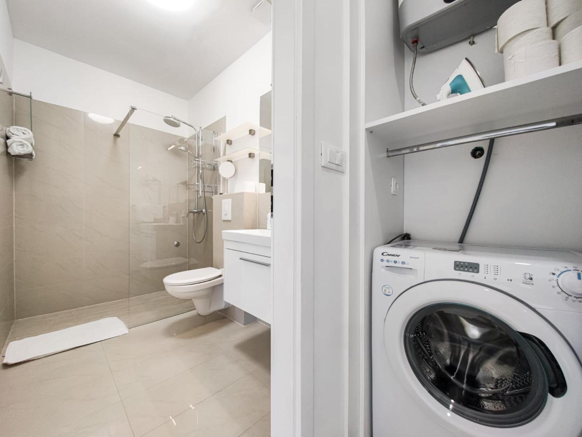 House Skrabic Apartment Макарска Екстериор снимка