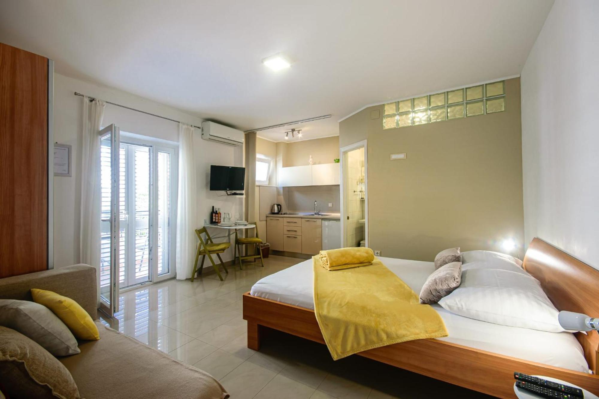 House Skrabic Apartment Макарска Екстериор снимка